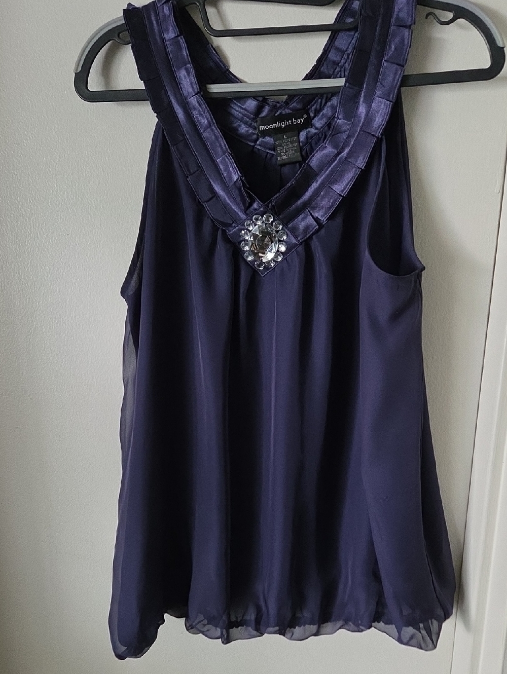 Moonlight Bay Women's Midnight Navy Beaded V-Neck Camisole
